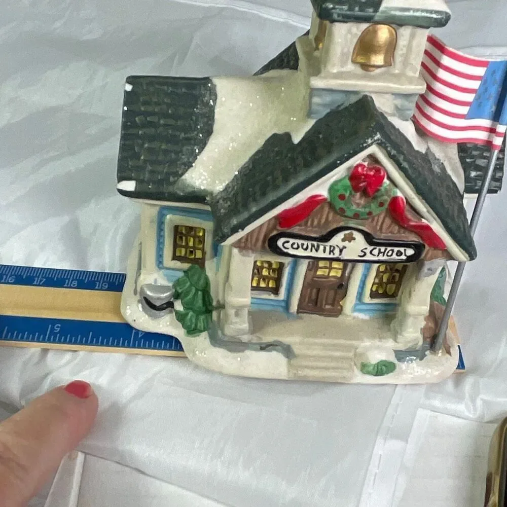 VTG Cobblestone Corners Country School house 2003